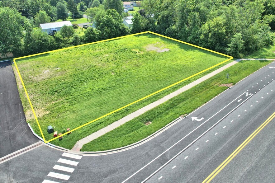 More Photos Of 0 Front St, Frederica Land For Sale