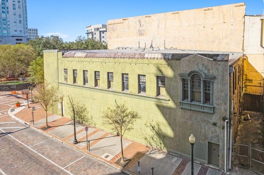 More Photos Of 1001 N Franklin St, Tampa Storefront Retail Residential For Sale