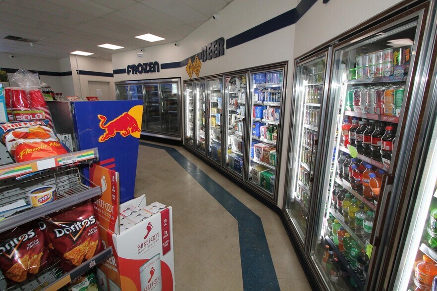 More Photos Of 1220 Janesville Ave, Fort Atkinson Storefront For Sale