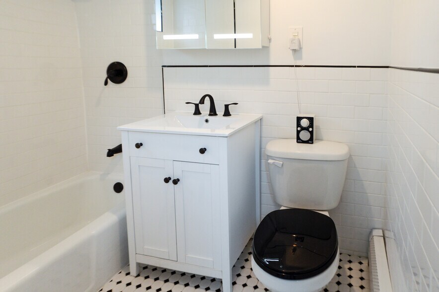 More Photos Of 107 Magnolia Ave, Jersey City Apartments For Sale