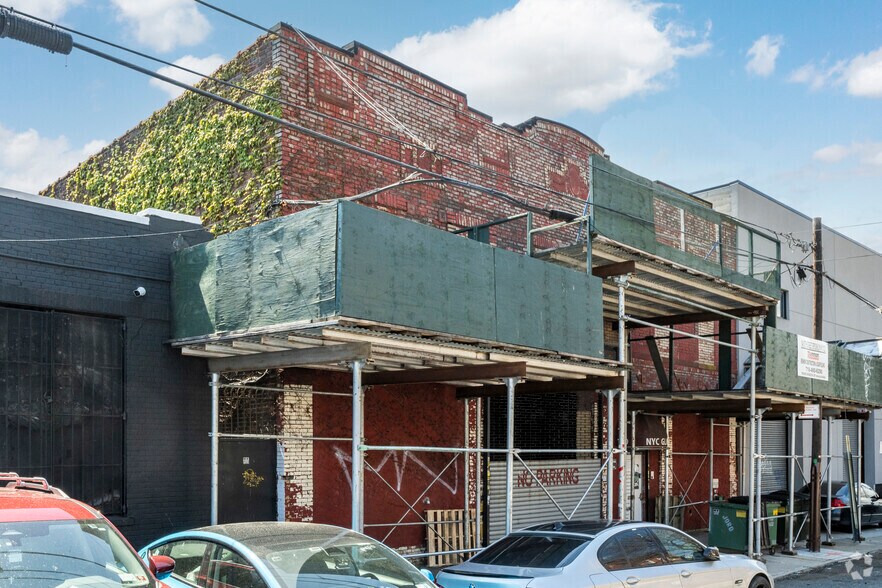 Primary Photo Of 139 58th St, Brooklyn Warehouse For Sale