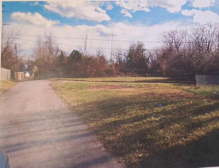 More Photos Of 4115 Grenton, Baltimore Land For Sale