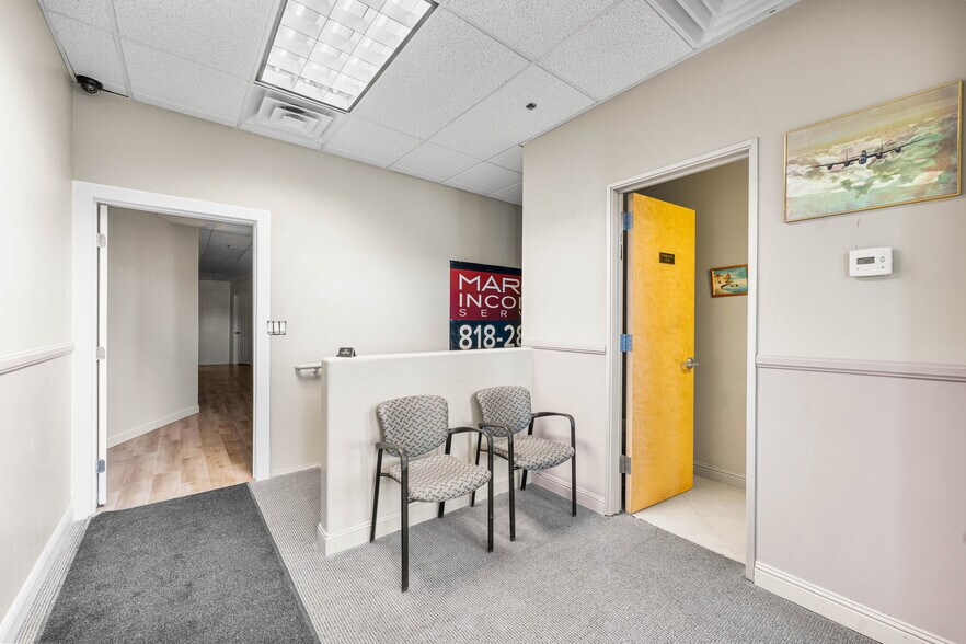 More Photos Of 514 Commerce Ave, Palmdale Medical For Sale