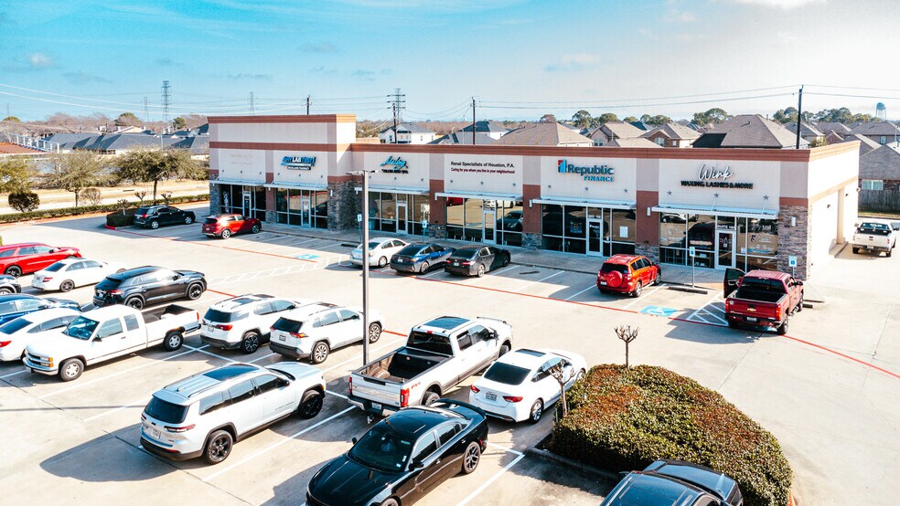 Primary Photo Of 2215 Rollingbrook Dr, Baytown General Retail For Sale