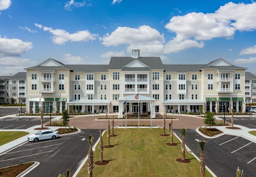 More Photos Of 1749 Sea Pines Blvd, Myrtle Beach Restaurant For Lease