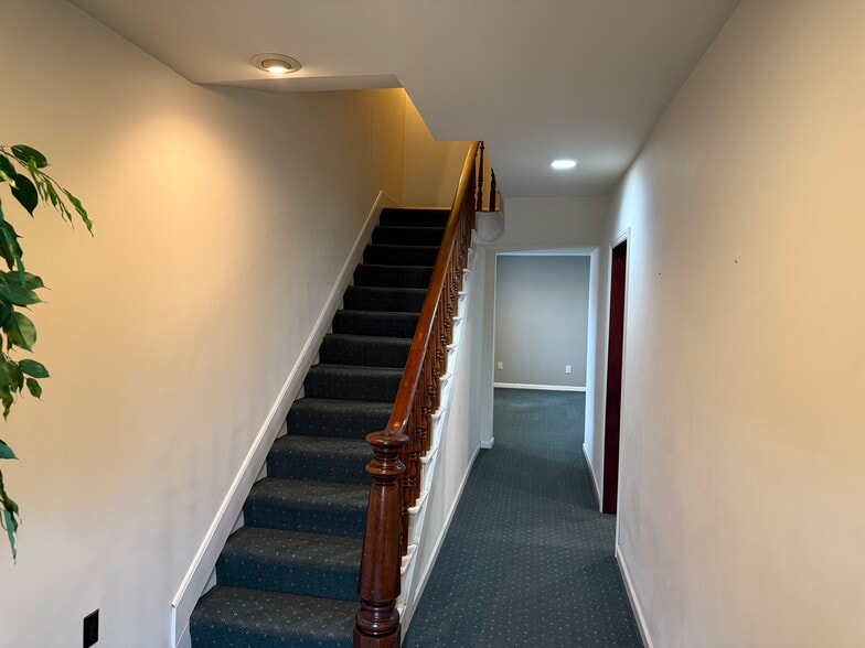 More Photos Of 38 E Lancaster Ave, Shillington Office For Lease