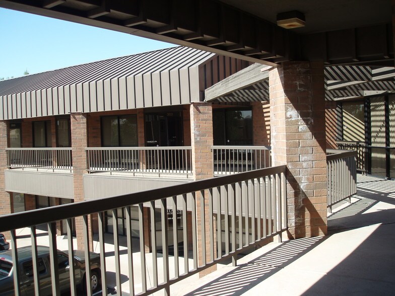 More Photos Of 625 N Gilbert Rd, Gilbert Medical For Lease