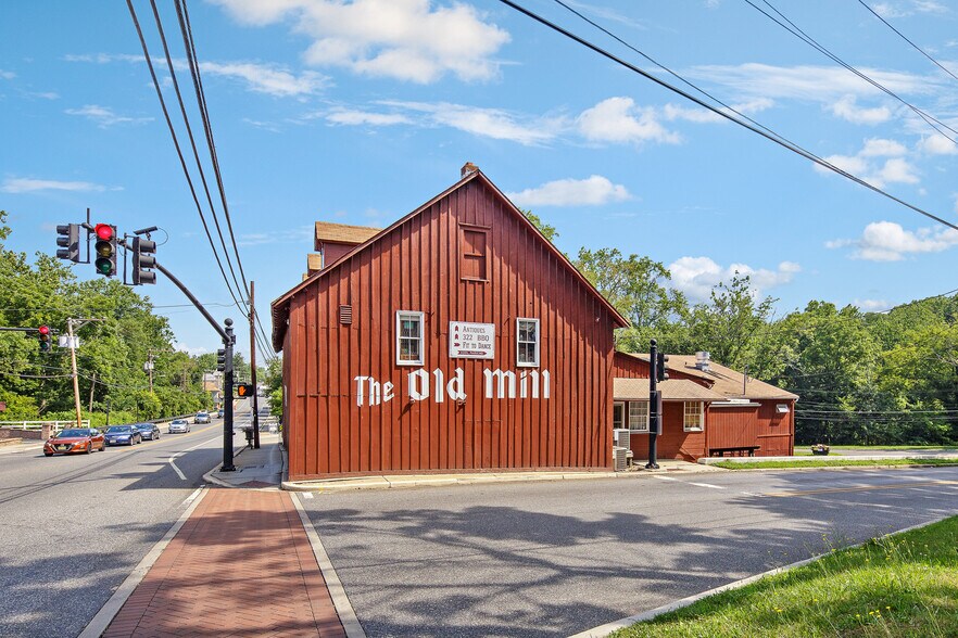 More Photos Of 1 S Main St, Mullica Hill Storefront Retail Office For Sale