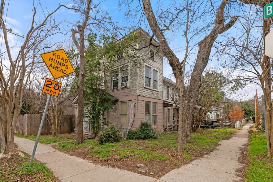 More Photos Of 1201 W 8th St, Austin Land For Sale