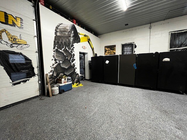 More Photos Of 220 Forest View Rd, Saint Marys Flex For Sale