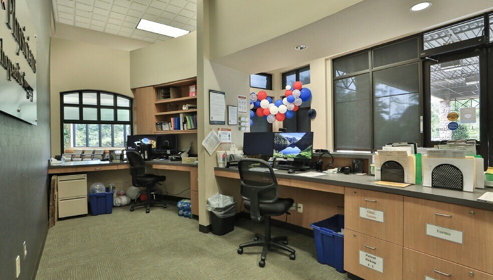 More Photos Of 601 Rockmead Dr, Kingwood Medical For Sale
