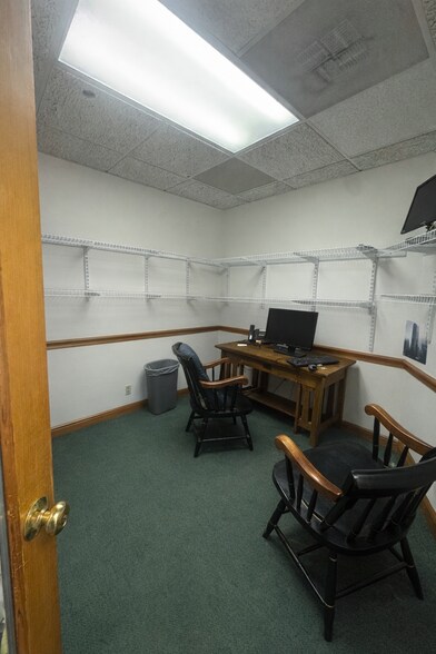 More Photos Of 22 Mill St, Arlington Medical For Sale