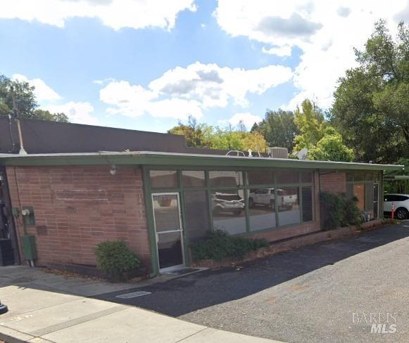 More Photos Of 18346 Sonoma Hwy, Sonoma Loft Creative Space For Lease