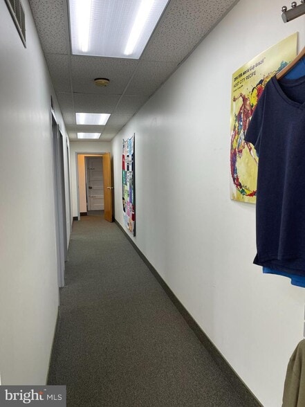 More Photos Of 915 Jenkintown Rd, Elkins Park Storefront Retail Residential For Sale