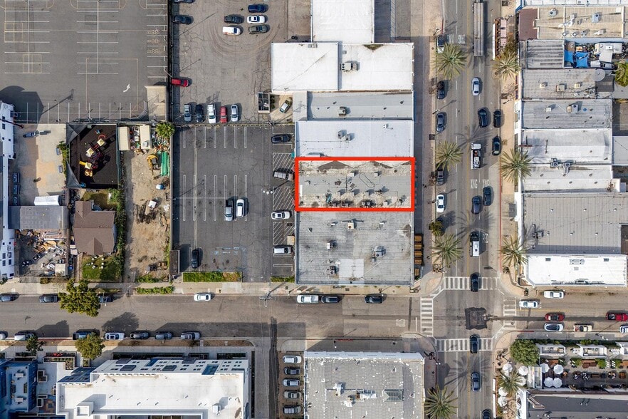 More Photos Of 605-607 W Whittier Blvd, Montebello Storefront For Sale