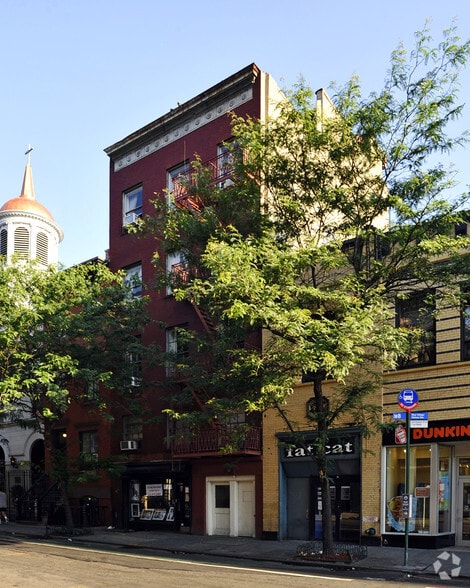 Primary Photo Of 77 Christopher St, New York Apartments For Lease