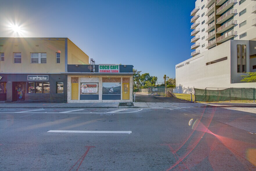 More Photos Of 1750 NW 7th St, Miami Storefront Retail Residential For Sale