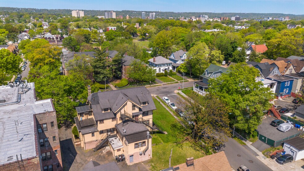 More Photos Of 146 S Munn Ave, East Orange Skilled Nursing Facility For Sale