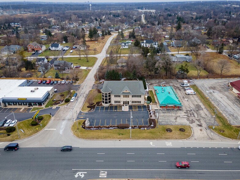 More Photos Of 739 North Ave, Glendale Heights Loft Creative Space For Lease