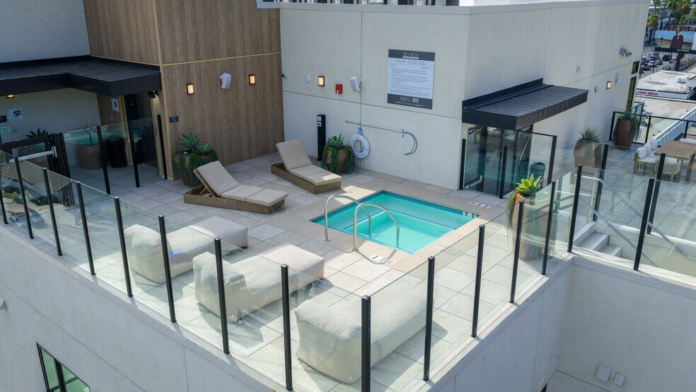More Photos Of 1511 N Fairfax Ave, Los Angeles Apartments For Lease