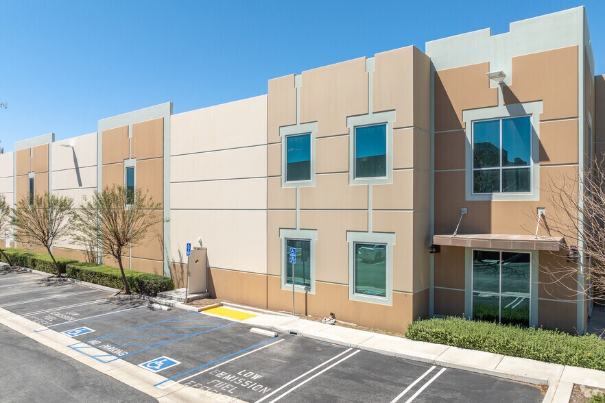 More Photos Of 1645 W Park Ave, Redlands Distribution For Lease