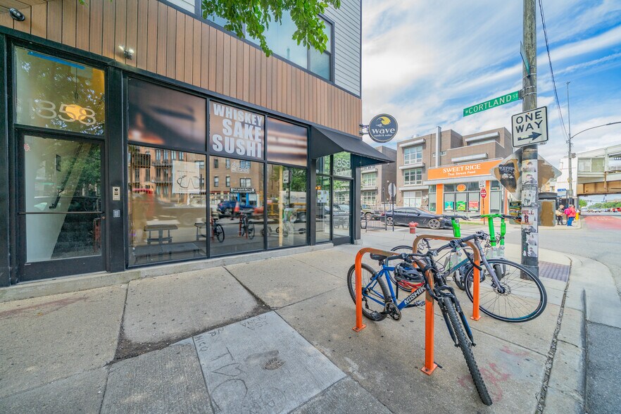 More Photos Of 1858 N Western Ave, Chicago Storefront Retail Residential For Lease