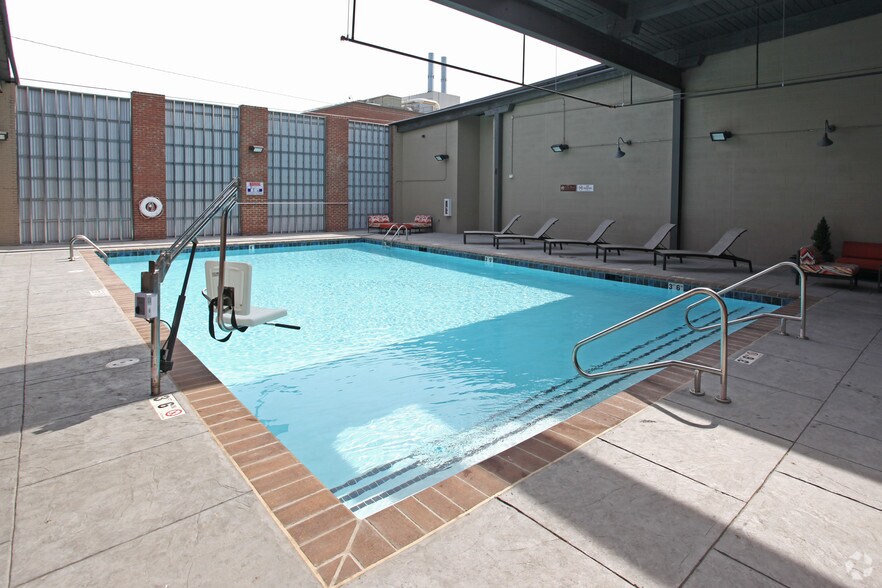 More Photos Of 575 E 4th St, Winston-Salem Apartments For Lease