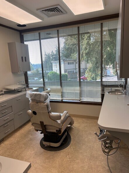 More Photos Of 322 SW 155th St, Burien Medical For Lease