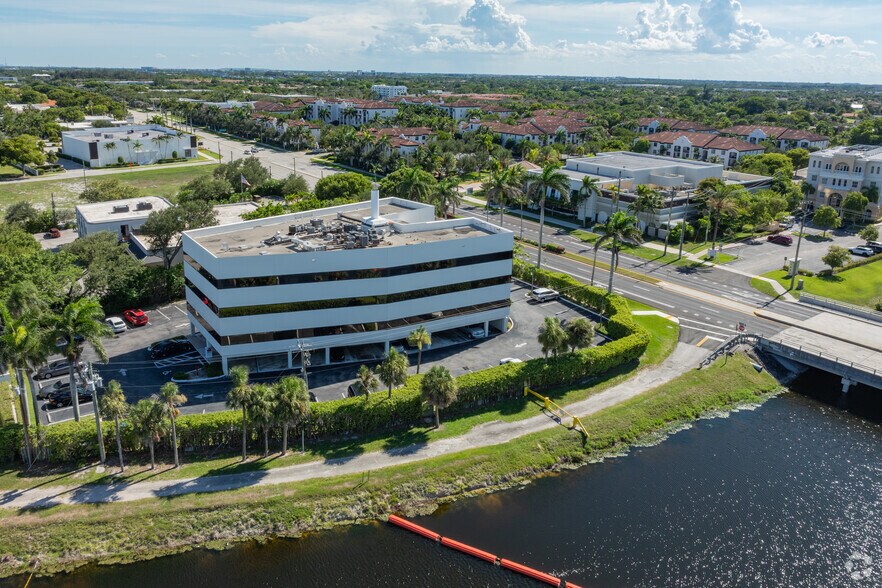 More Photos Of 8000 N Federal Hwy, Boca Raton Medical For Sale