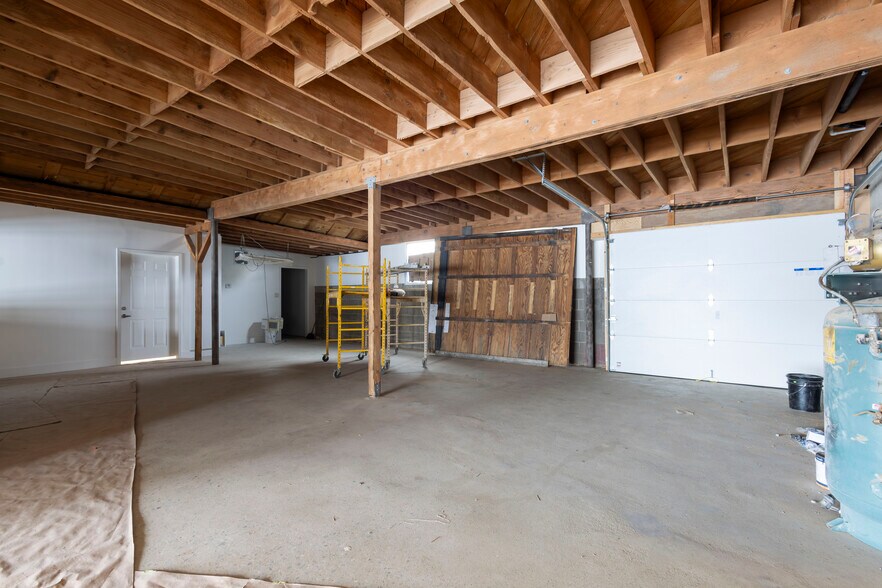 More Photos Of 8651-8655 Washington Blvd, Los Angeles Auto Repair For Lease