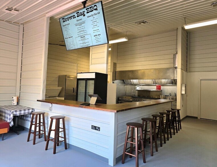 More Photos Of 15188 Highway 82, Tahlequah Storefront Retail Office For Sale