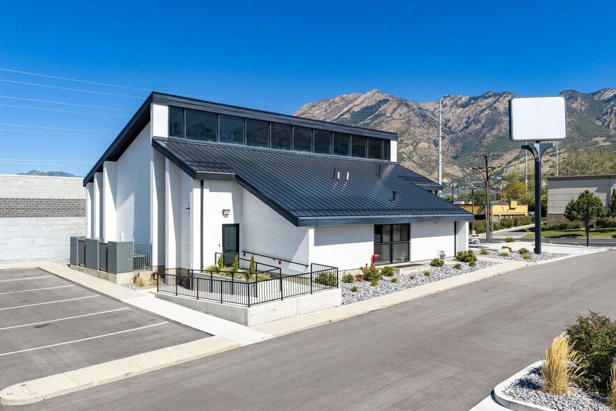 More Photos Of 2277 Fort Union Blvd, Salt Lake City Medical For Lease