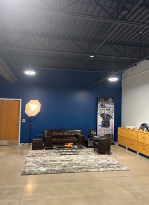More Photos Of 5400 N 118th Ct, Milwaukee Showroom For Sale
