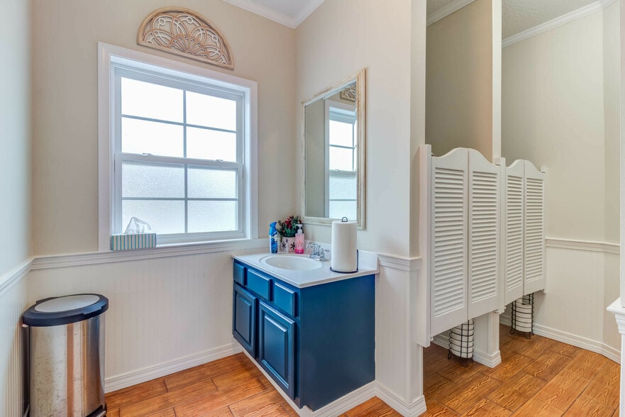 More Photos Of 15523 Landon Rd, Gulfport Religious Facility For Sale