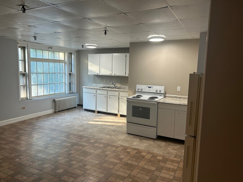 More Photos Of 40 Academy St, Liberty Multifamily For Sale