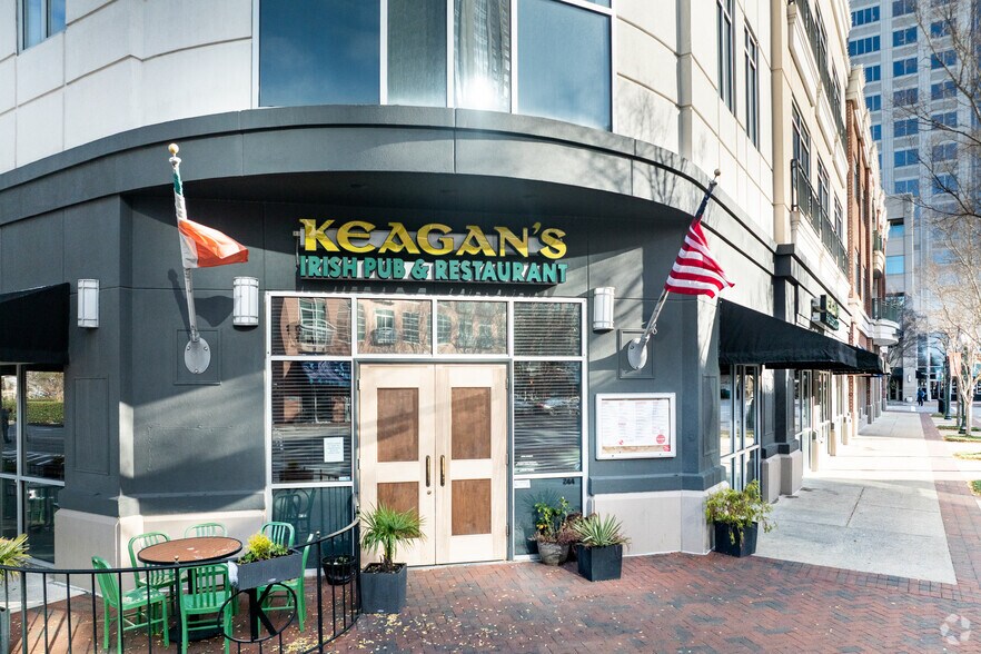 More Photos Of 249 Central Park Ave, Virginia Beach Loft Creative Space For Lease