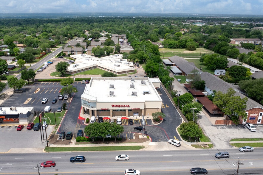 Primary Photo Of 3614 S 31st St, Temple Drugstore For Sale