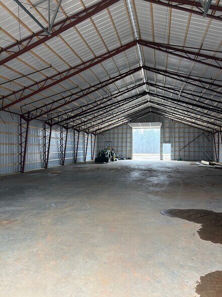 More Photos Of 245 Orbit Rd, Statesville Distribution For Sale