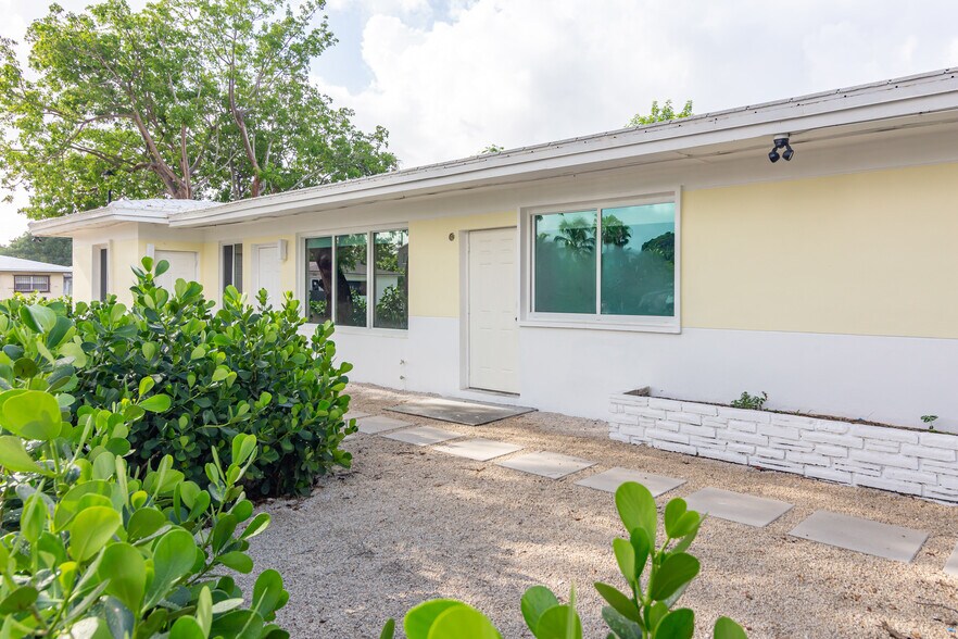 More Photos Of 190-194 NE 90th St, Miami Apartments For Sale