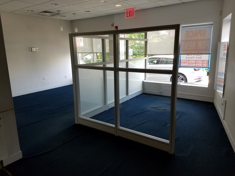 More Photos Of 215 Main St, Fort Lee Office For Sale