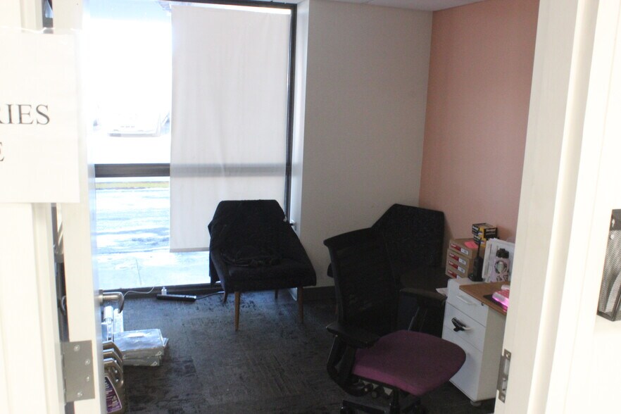 More Photos Of 2950 S Havana St, Aurora Unknown For Lease