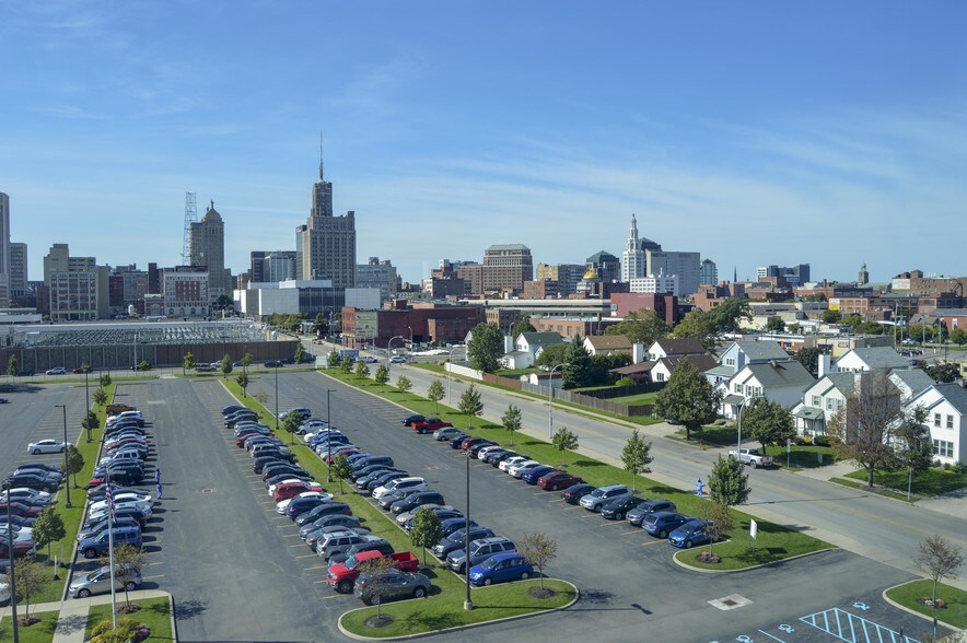 More Photos Of 425 Michigan Ave, Buffalo Office Residential For Lease