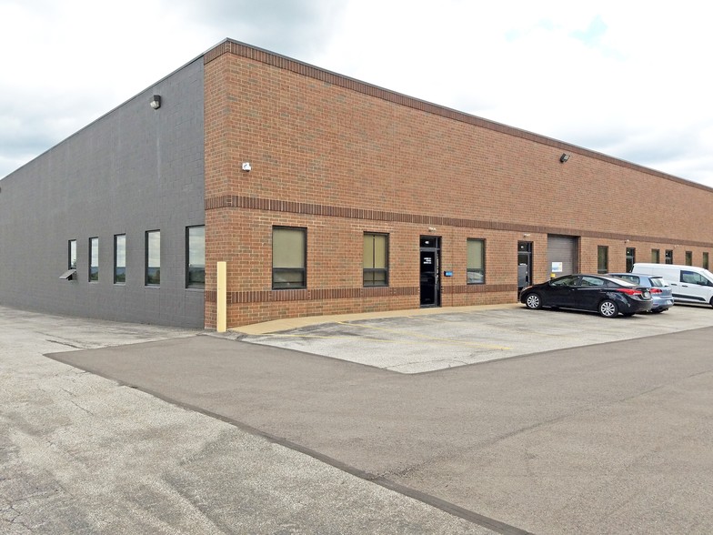 Primary Photo Of 403-485 Ken Mar Industrial Pky, Broadview Heights Flex For Lease