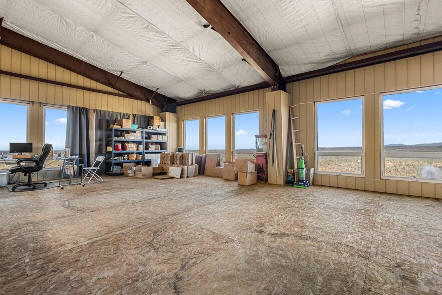 More Photos Of 6781 Tower, Somerset Winery Vineyard For Sale
