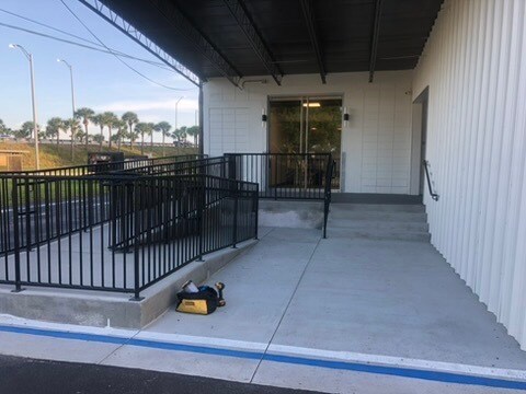 More Photos Of 7490 N 36th St, Pinellas Park Loft Creative Space For Lease