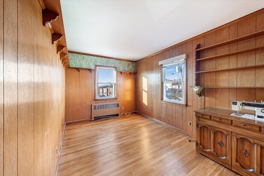 More Photos Of 30 College Pl, Yonkers Multifamily For Sale