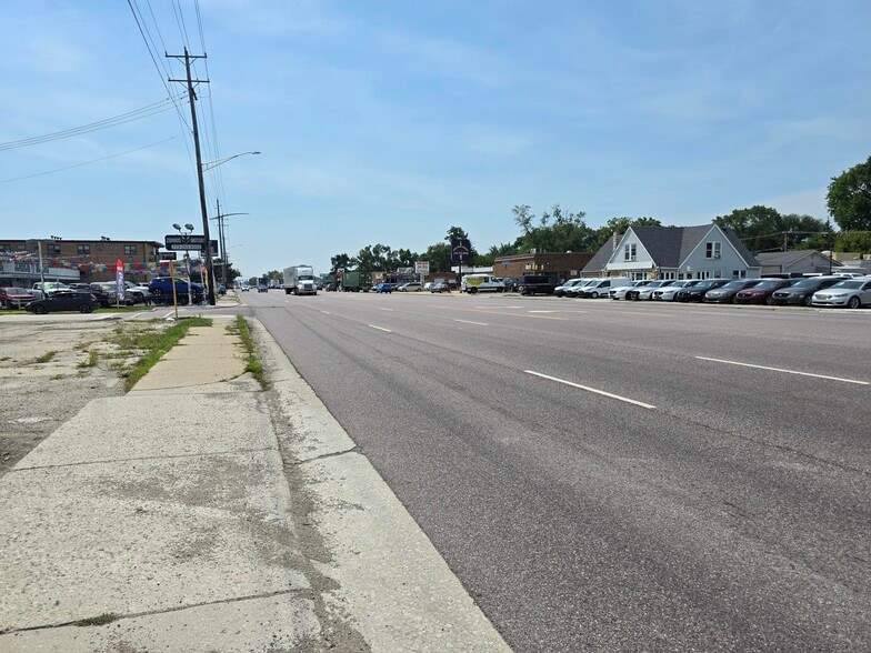 More Photos Of 2305 N Mannheim Rd, Melrose Park Land For Sale