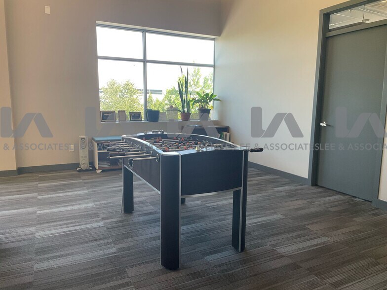 More Photos Of 19288 22nd Ave, Surrey Warehouse For Sale