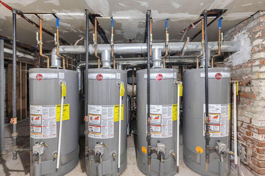 More Photos Of 467 Columbus Ave, New Haven Apartments For Sale