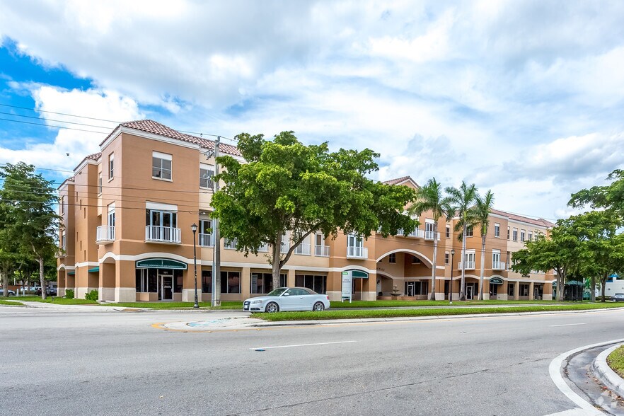 More Photos Of 15600 NW 67th Ave, Miami Lakes Office For Lease